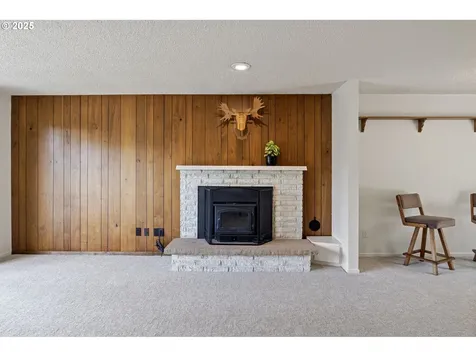 3835 Onyx Street Eugene OR 97405