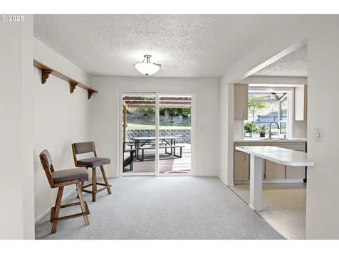 3835 Onyx Street Eugene OR 97405