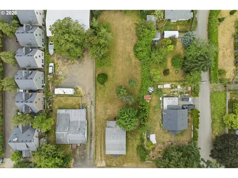 2121 SE 89th Avenue Portland OR 97216