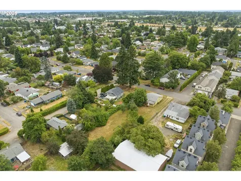 2121 SE 89th Avenue Portland OR 97216