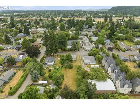 2121 SE 89th Avenue Portland OR 97216