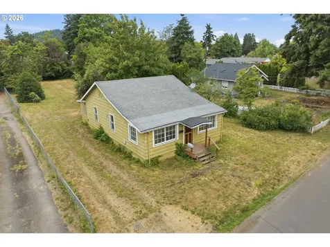 2121 SE 89th Avenue Portland OR 97216