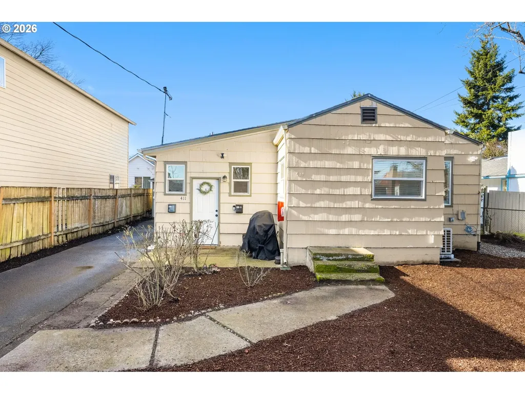 411 NE 92nd Avenue Portland OR 97220