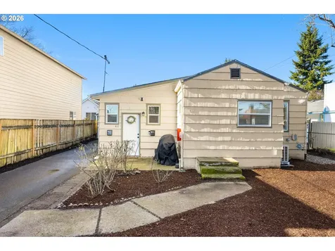 411 NE 92nd Avenue Portland OR 97220