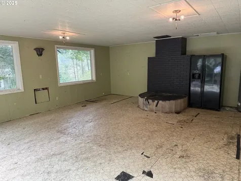 28315 Mateer Road Gold Beach OR 97444