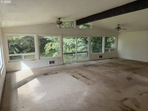 28315 Mateer Road Gold Beach OR 97444
