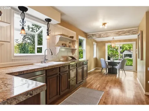 17332 Lake Haven Drive Lake Oswego OR 97035