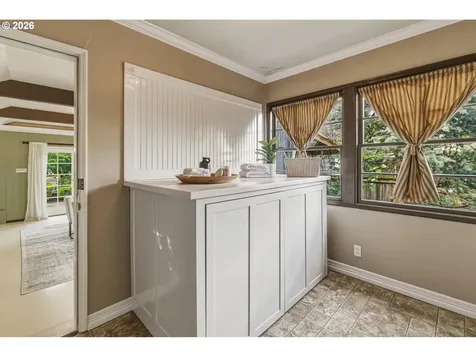 17332 Lake Haven Drive Lake Oswego OR 97035