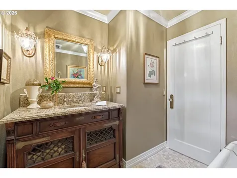 17332 Lake Haven Drive Lake Oswego OR 97035