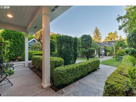 17332 Lake Haven Drive Lake Oswego OR 97035