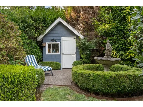 17332 Lake Haven Drive Lake Oswego OR 97035