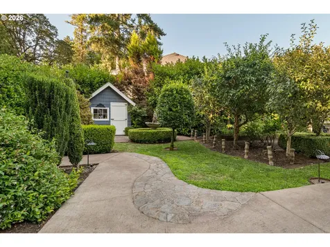 17332 Lake Haven Drive Lake Oswego OR 97035
