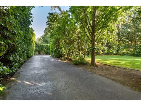 17332 Lake Haven Drive Lake Oswego OR 97035
