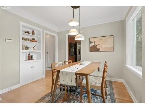 2115 NE Junior Street Portland OR 97211
