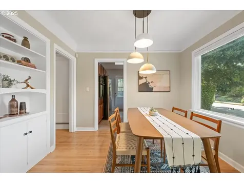 2115 NE Junior Street Portland OR 97211