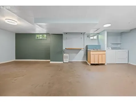 2115 NE Junior Street Portland OR 97211