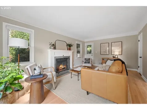 2115 NE Junior Street Portland OR 97211