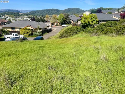 0 NE Barager Avenue Roseburg OR 97470