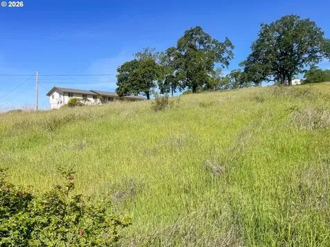 0 NE Barager Avenue Roseburg OR 97470