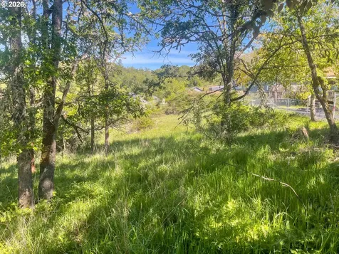 0 NE Barager Avenue Roseburg OR 97470