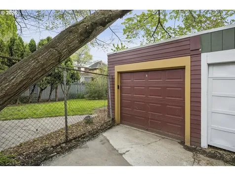 1426 SE Harrison Street Portland OR 97214