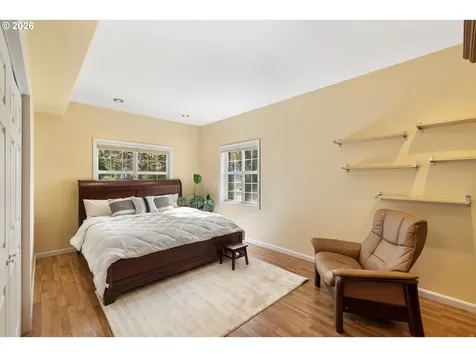 4050 Sylvester Drive Hood River OR 97031