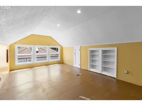7936 N Chautauqua Boulevard Portland OR 97217