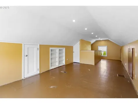 7936 N Chautauqua Boulevard Portland OR 97217