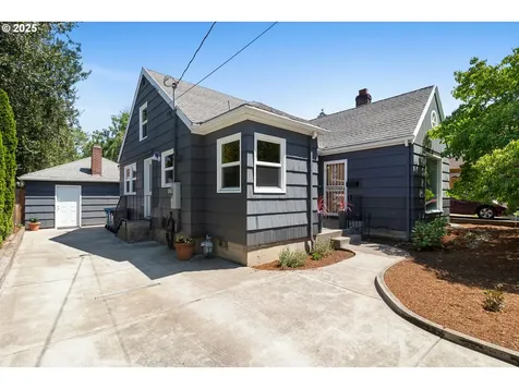 7936 N Chautauqua Boulevard Portland OR 97217