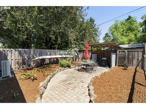 7936 N Chautauqua Boulevard Portland OR 97217