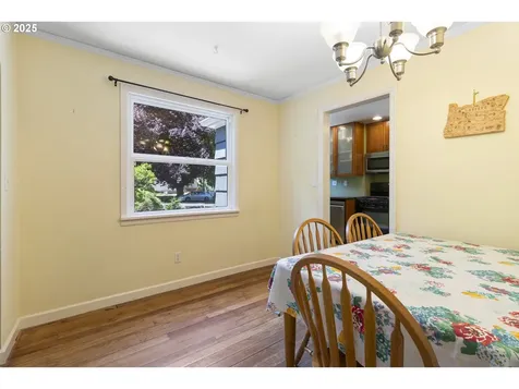 7936 N Chautauqua Boulevard Portland OR 97217