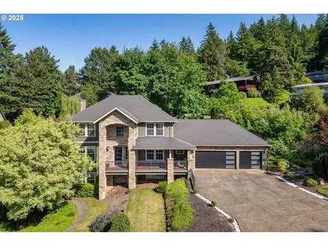 7820 SE 114th Avenue Portland OR 97266
