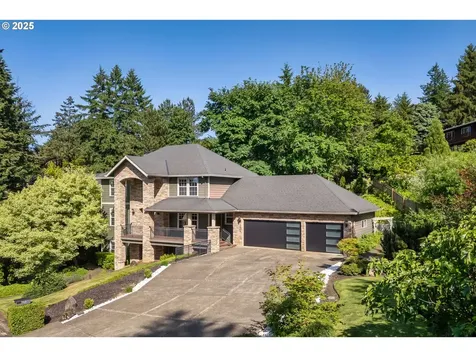 7820 SE 114th Avenue Portland OR 97266