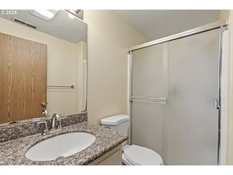 122 Mission Road Kelso WA 98626