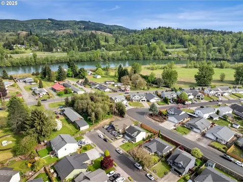 122 Mission Road Kelso WA 98626