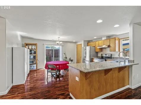 122 Mission Road Kelso WA 98626