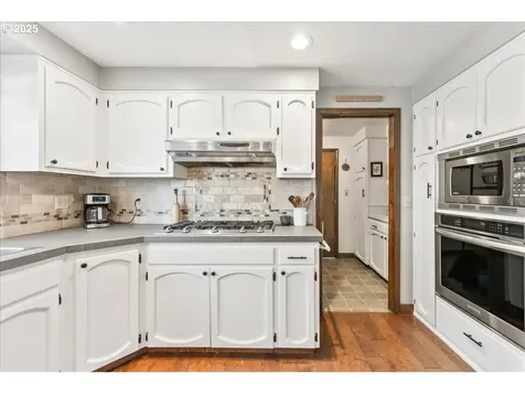17349 SW Rivendell Drive Portland OR 97224