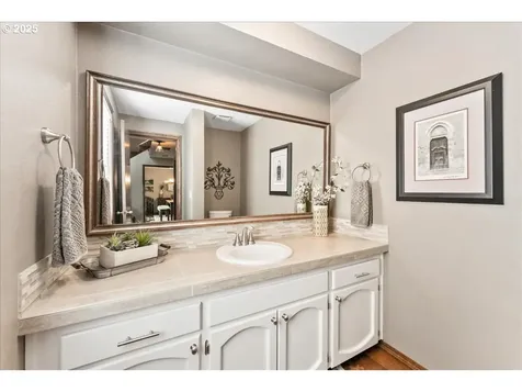17349 SW Rivendell Drive Portland OR 97224