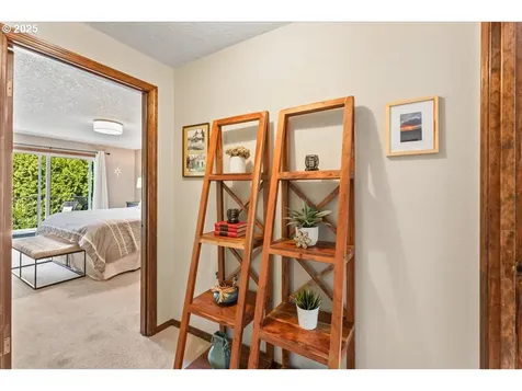 17349 SW Rivendell Drive Portland OR 97224