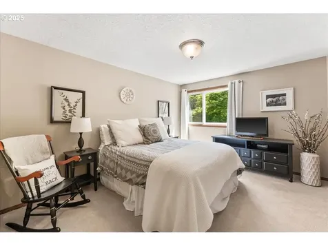 17349 SW Rivendell Drive Portland OR 97224