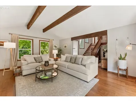 17349 SW Rivendell Drive Portland OR 97224