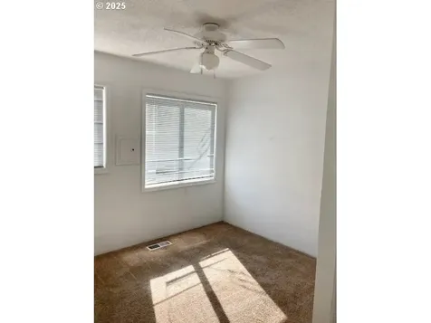 727 SW 28th Street Pendleton OR 97801