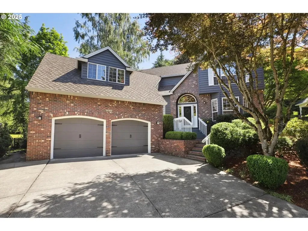 3840 NW Loy Court Portland OR 97229