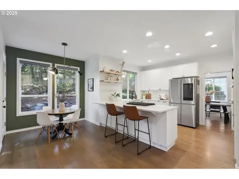 3840 NW Loy Court Portland OR 97229