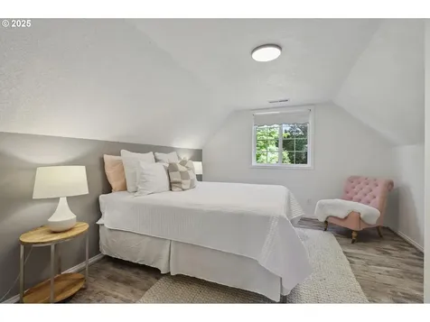 3840 NW Loy Court Portland OR 97229
