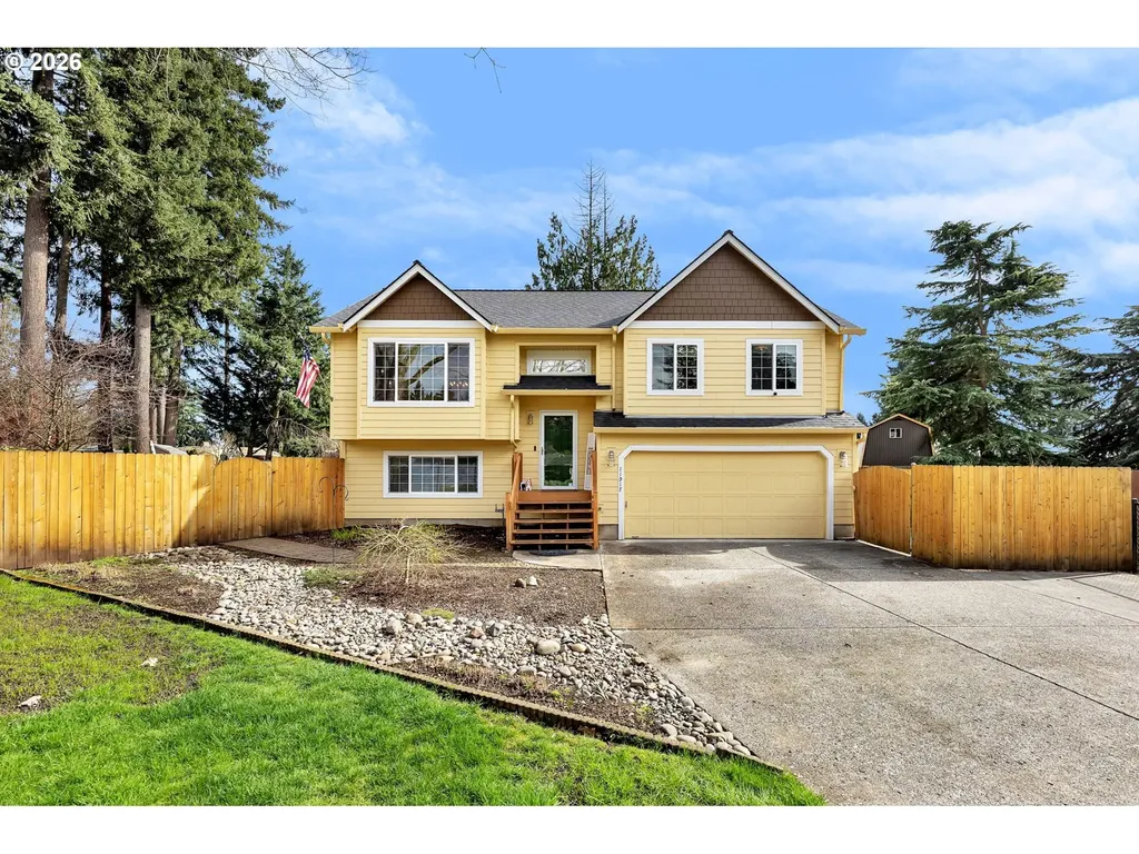 11917 NE 35th Circle Vancouver WA 98682