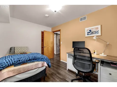 11917 NE 35th Circle Vancouver WA 98682