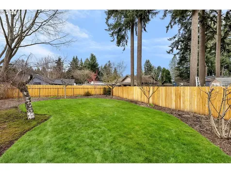 11917 NE 35th Circle Vancouver WA 98682
