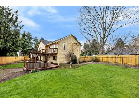 11917 NE 35th Circle Vancouver WA 98682