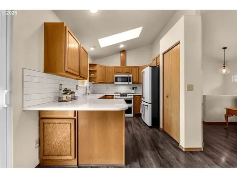 11917 NE 35th Circle Vancouver WA 98682